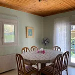 Nadia's House בית נופש