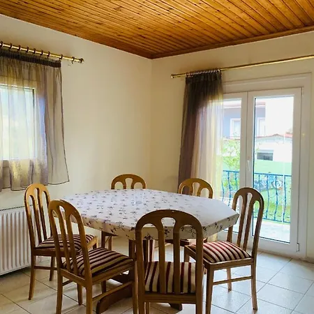 Дом отдыха Nadia's House