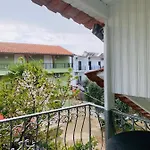Nadia's House *